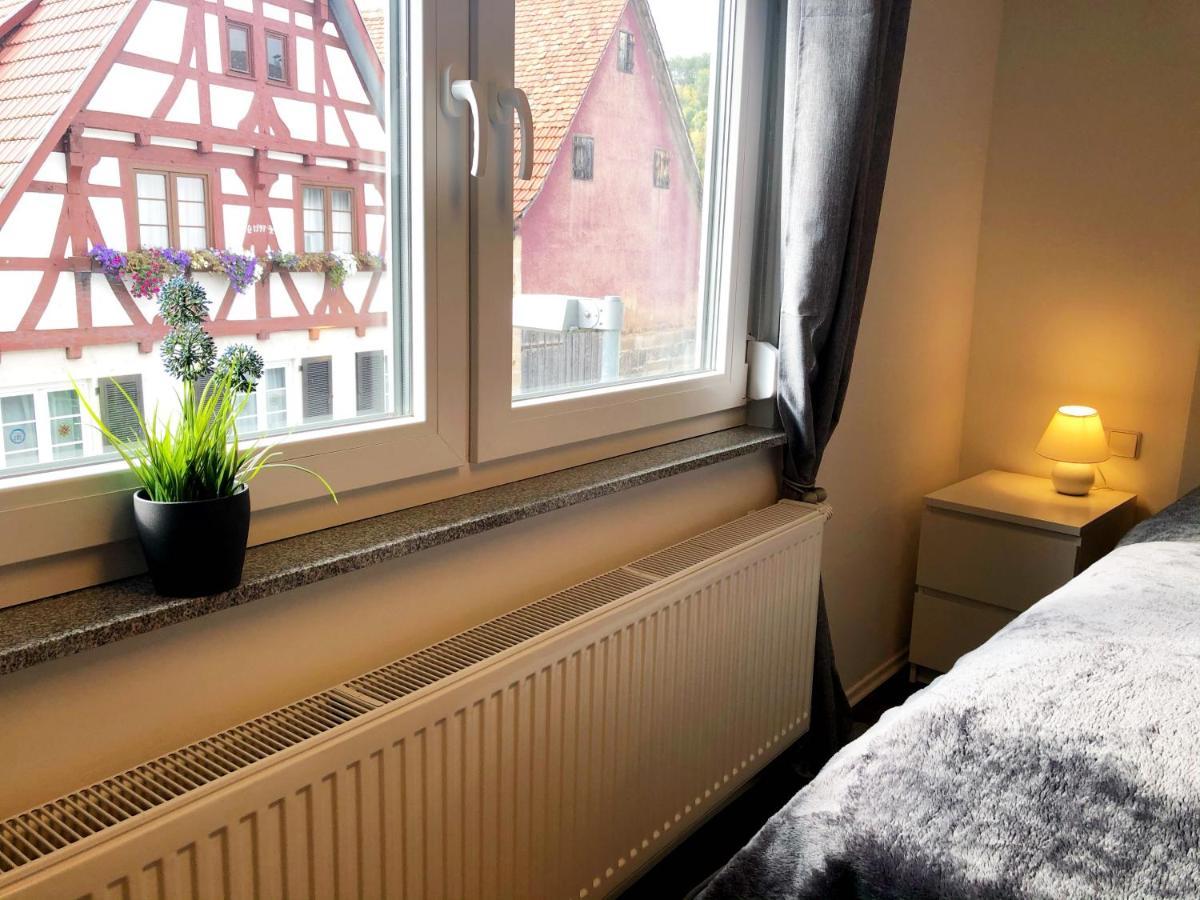 Lisas Gästehaus Neckartenzlingen Exterior foto